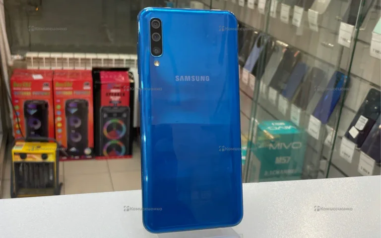 Samsung Galaxy A50 4/64 ГБ