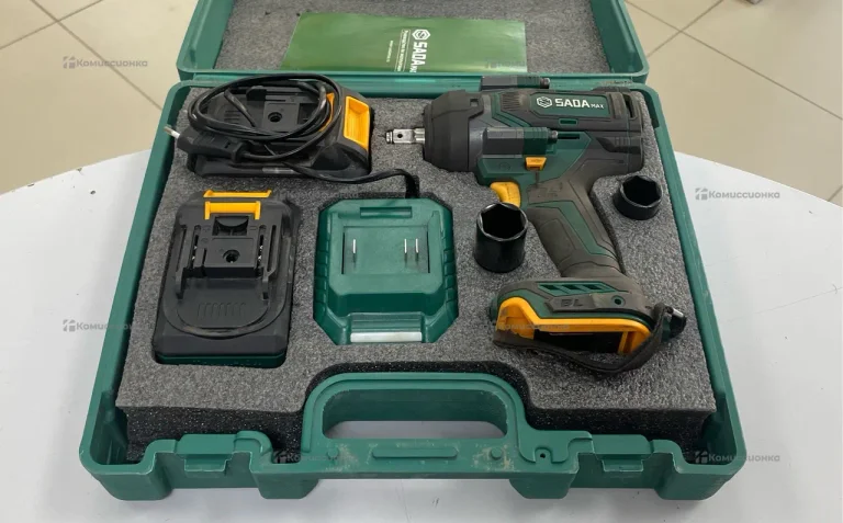 Шуруповерт Makita DDA460Z