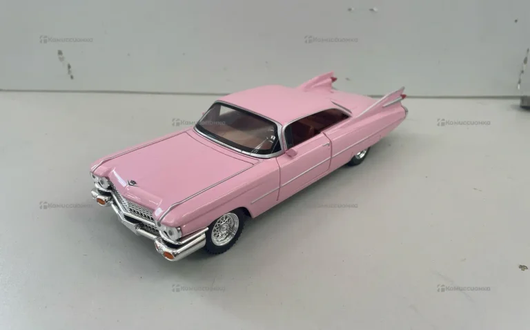 Машинка Cadillac