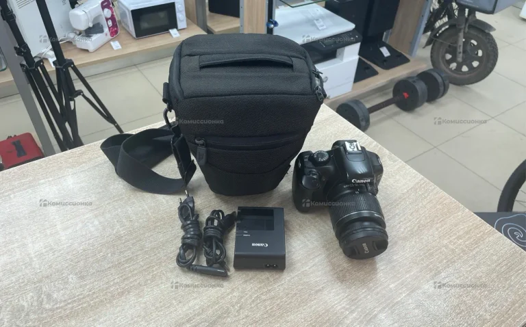 Фотоаппарат Canon EOS 1100D