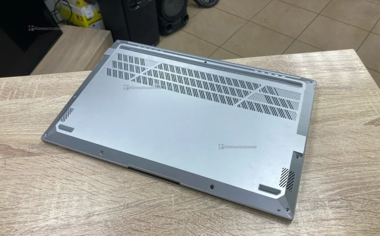 Ноутбук Asus Vivobook RTX4050