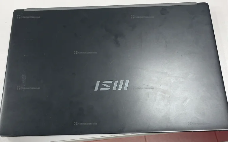 Ноутбук  MSI