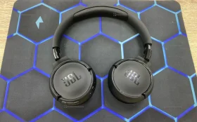 Купить Наушники  JBL TUNE 520 bt б/у , в Казань Цена:1900рублей