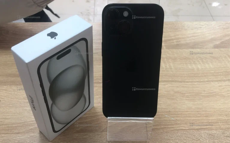 Apple iPhone 15 6/128 ГБ