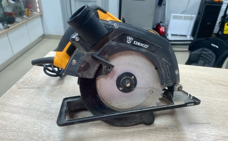 Циркулярная пила DEKO DKCS1600-190