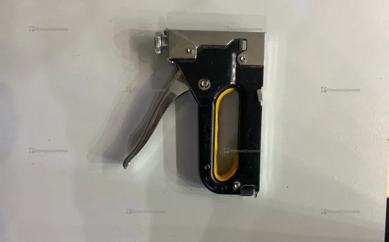 Строительный степлер Stayer  3105