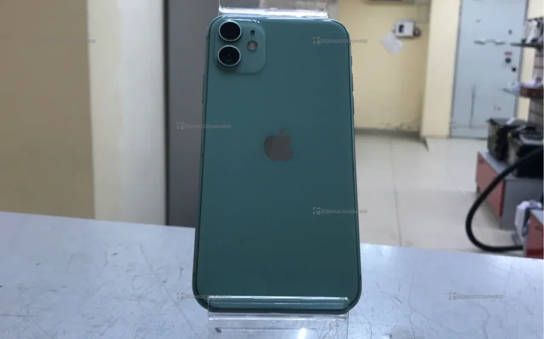 Apple iPhone 11 4/64 ГБ