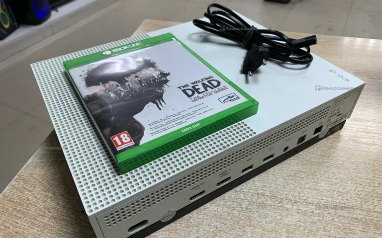 Приставка Xbox One S 500gb