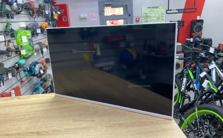 Телевизор DEXP 32HHY1