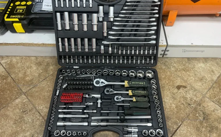 Набор инструментов Rockforce 216 предметов