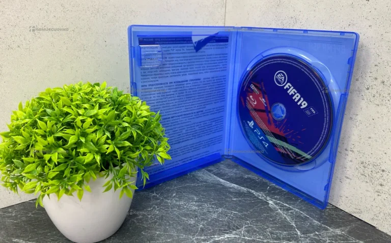 Диск для ps4 FIFA 19
