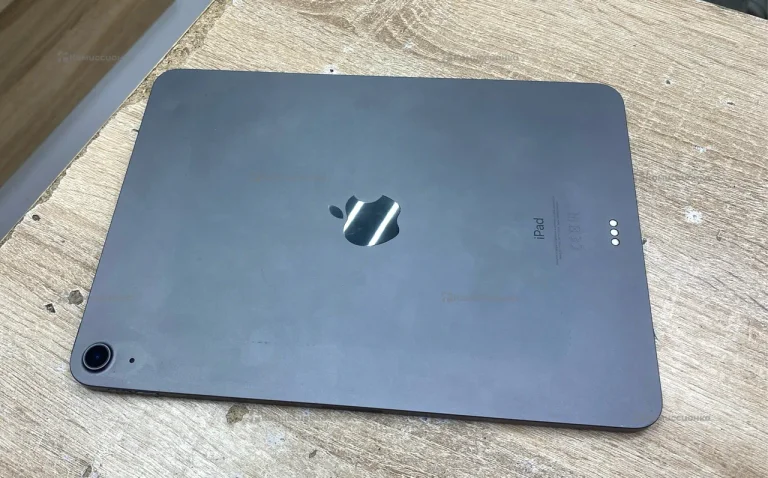 Планшет Apple iPad Air 4 64gb