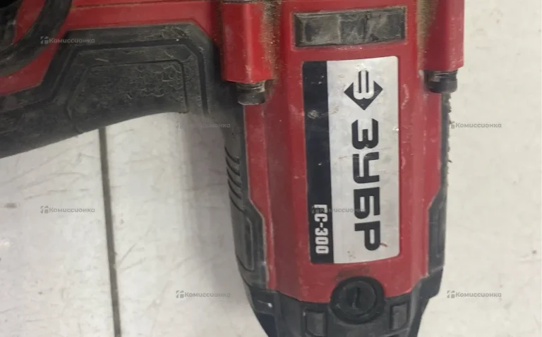 Гайковерт ЗУБР ГС-300