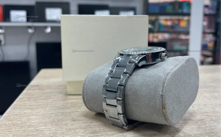 Часы  Michael Kors