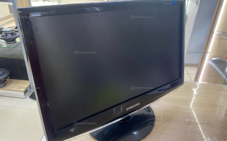 Монитор Samsung 2033SN