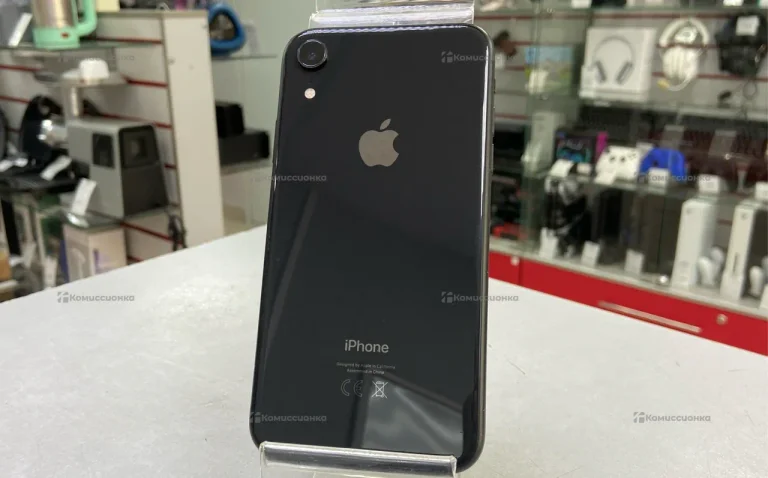 Apple iPhone XR 3/64 ГБ
