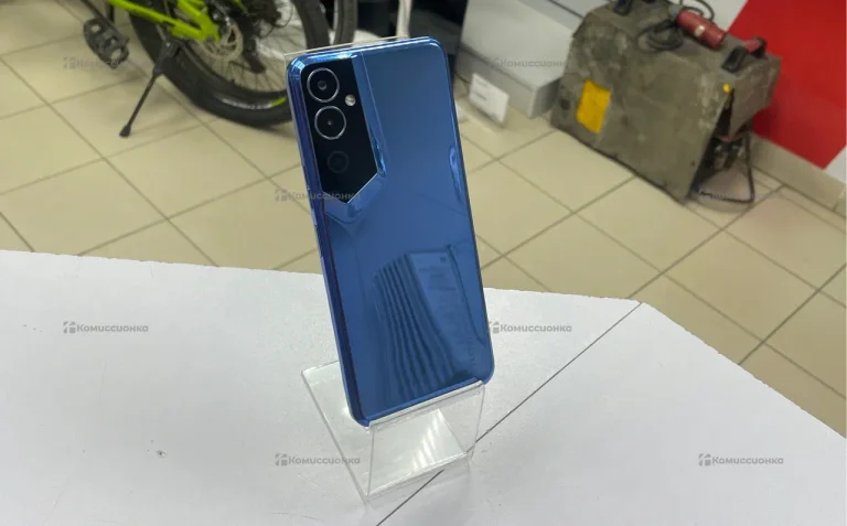 Tecno Pova Neo 2 6/64 ГБ