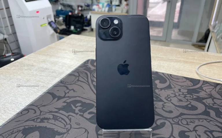Apple iPhone 15 6/512 ГБ