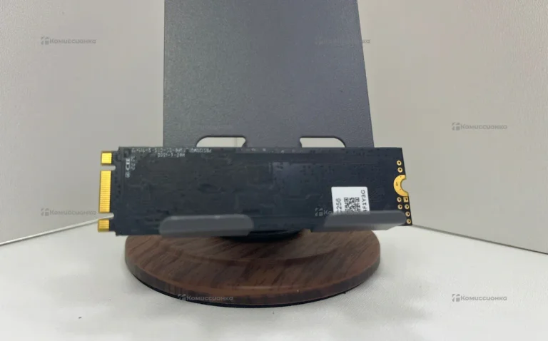 Жесткий диск  ssd Netac m2 sata 6Gb/s