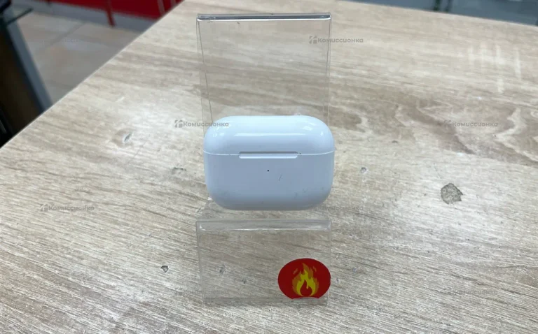 Наушники  белые