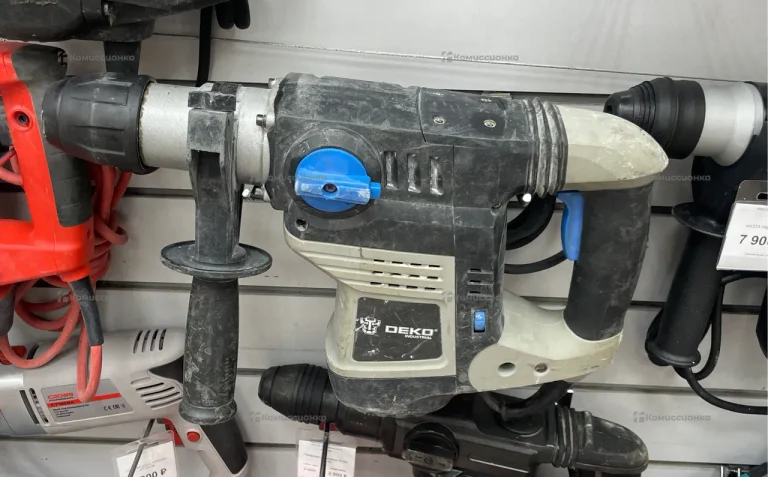 Перфоратор DEKO ZKH2000W