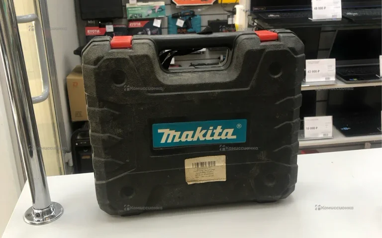 Шуруповерт makita реплика
