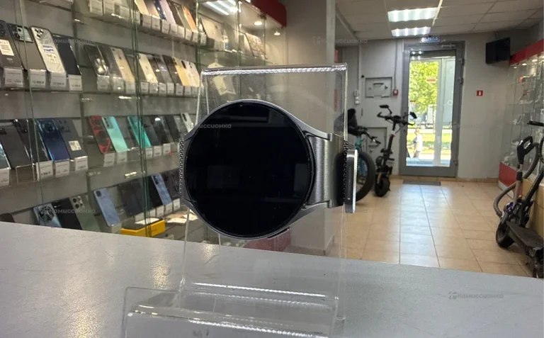 Galaxy Watch 6 часы