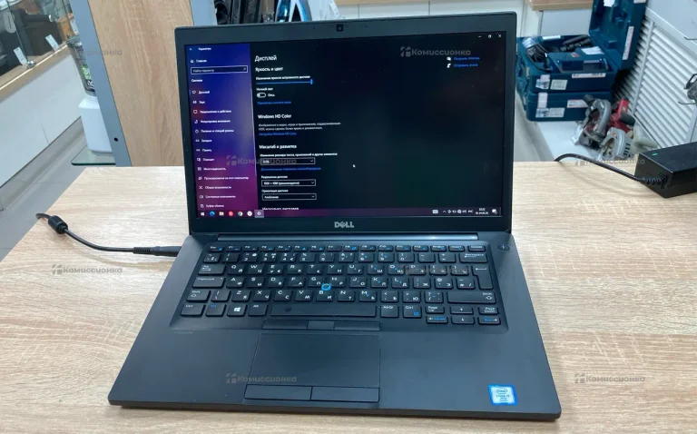 Ноутбук  DELL Latitude 7820