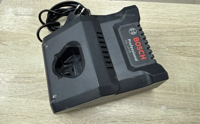 Зарядка bosch gal 12v-40