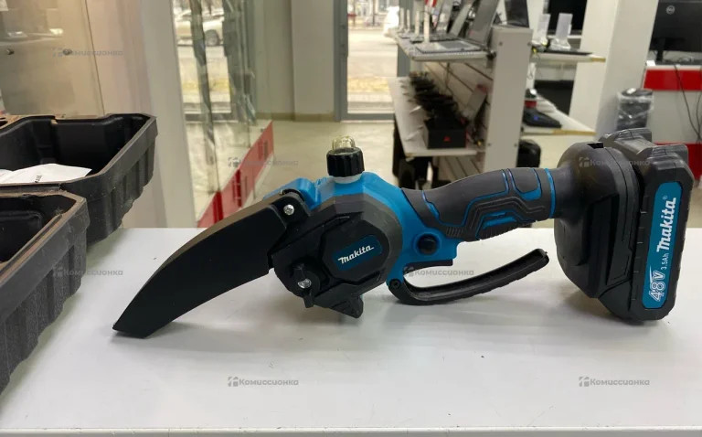 Электропила Аккумуляторная пила Makita(replica)