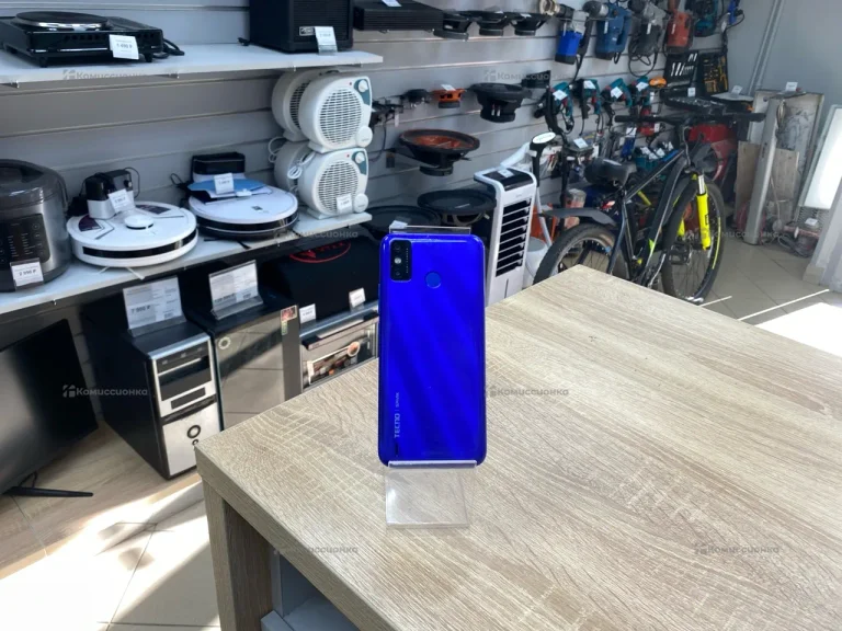 Tecno Spark 6 Go 2/32 ГБ