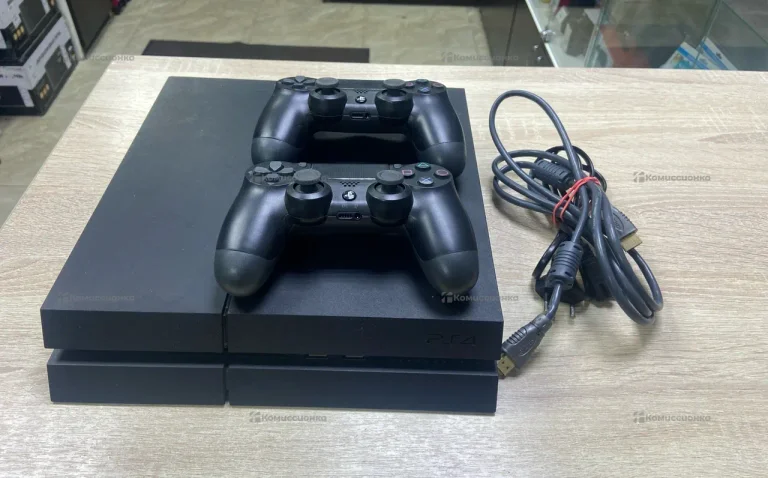 Приставка Sony PlayStation 4 fat