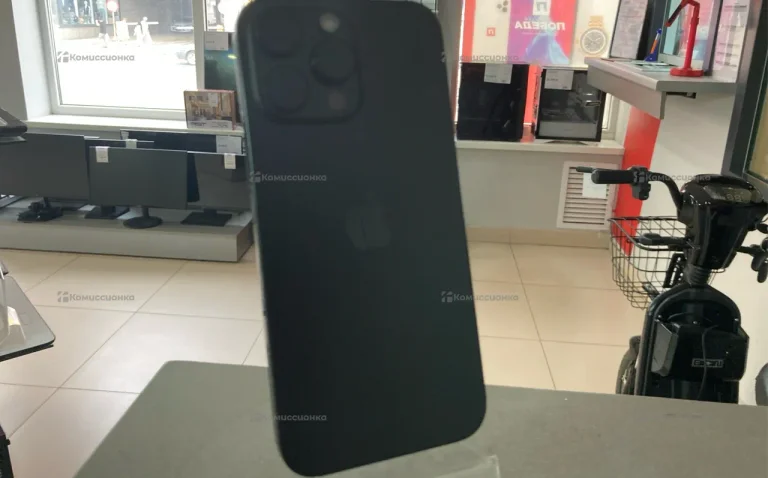 Apple iPhone 16 Pro Max 8/256 ГБ