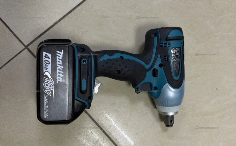 Гайковерт Makita DTW251