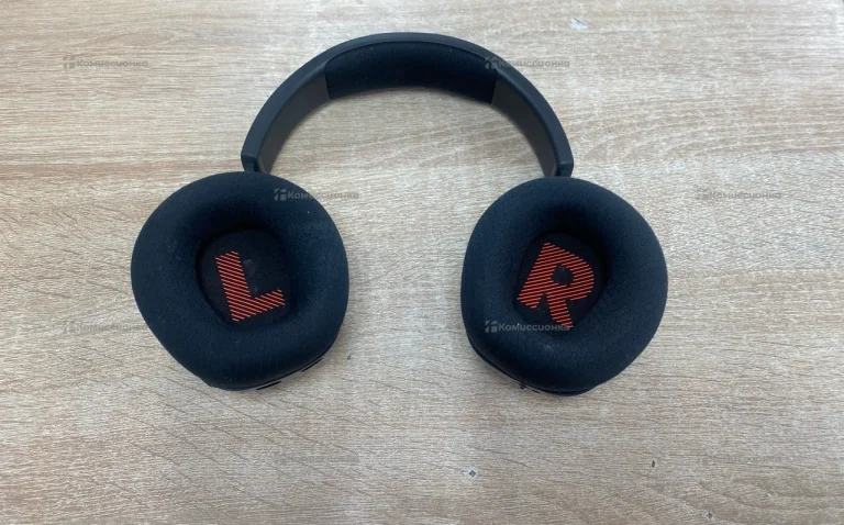 Наушники JBL Quantum 360