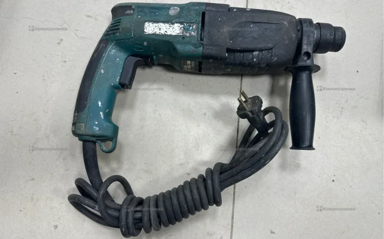 Перфоратор Makita HR2450