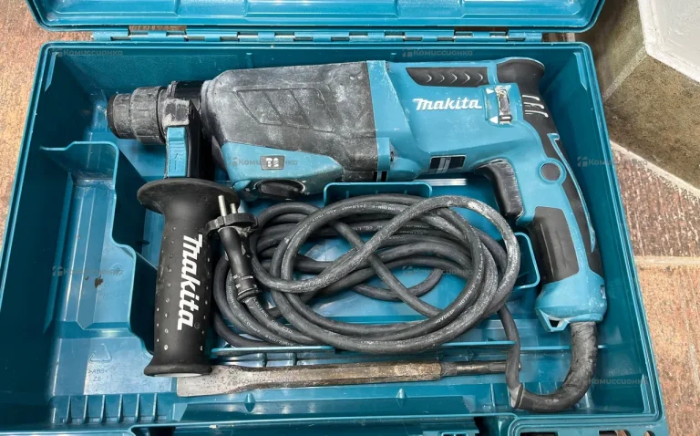 Перфоратор Makita HR2630