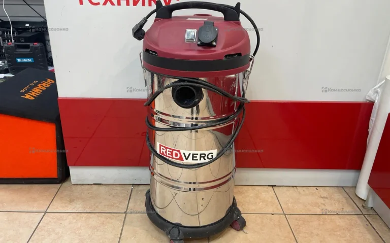 Строительный пылесос Redverg RD-VC1200S-40S