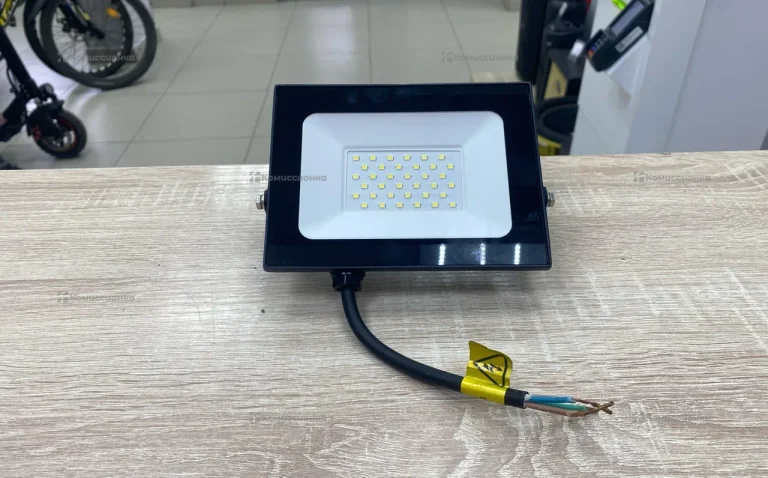 LED прожектор