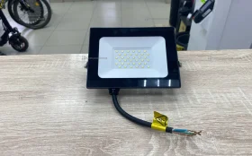 Купить LED прожектор б/у , в Магнитогорск Цена:650рублей
