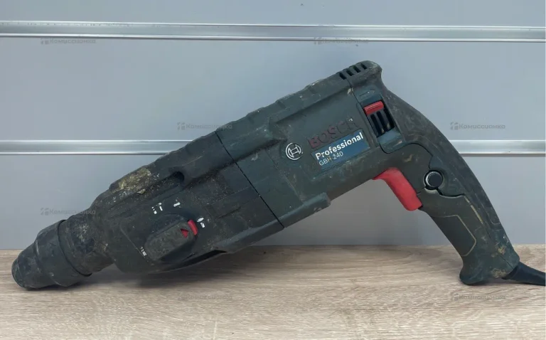 Перфоратор Bosch GBH 240