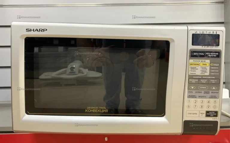 Микроволновая печь  Sharp R-777H