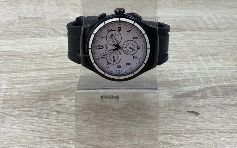 Часы  swatch