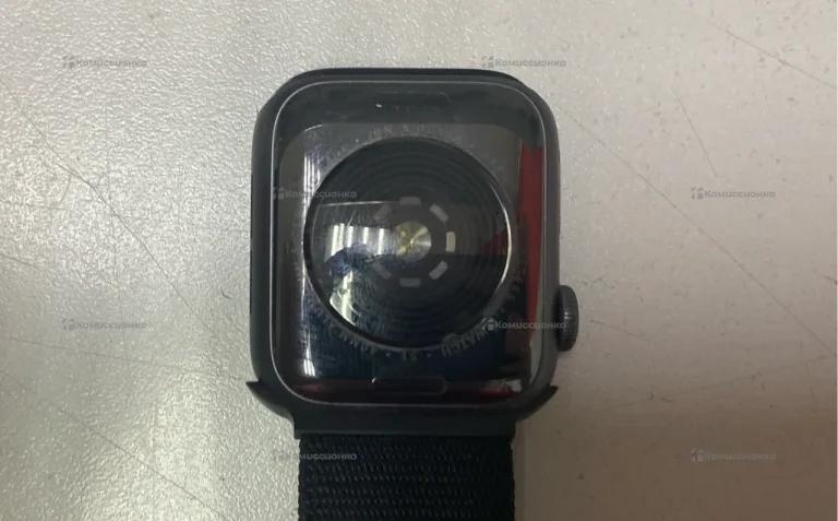 Часы  Apple Watch SE 1 40 mm