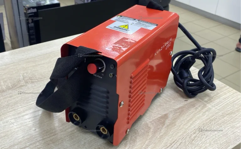 Сварочный аппарат Foxweld KVAZARRUS 250
