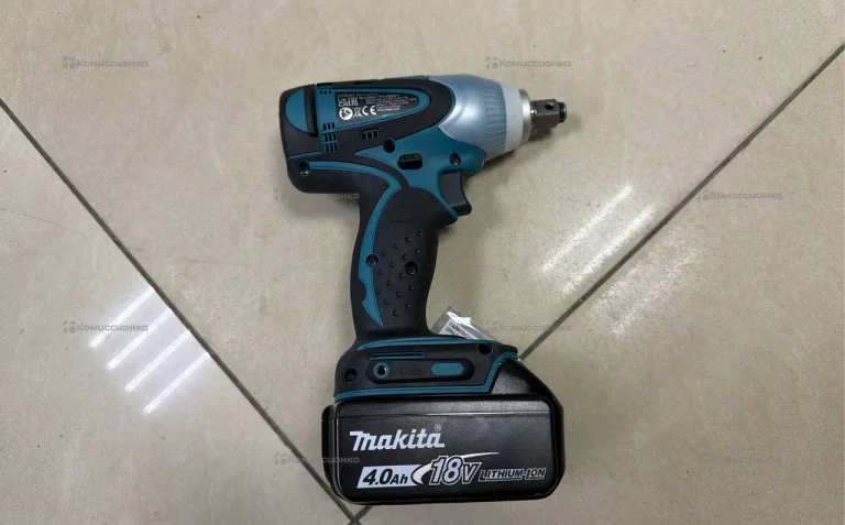 Гайковерт Makita DTW251