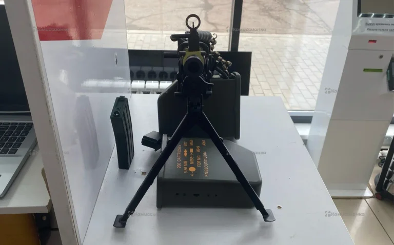 Страйкбольный пулемет A&amp;K Para M249