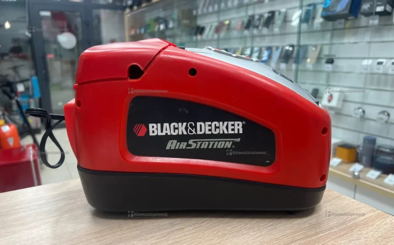 Компрессор Black&Decker ASI300