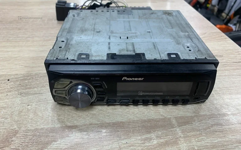 Автомагнитола Pioneer MVH-160UI