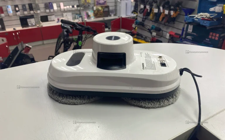 Стеклоочиститель STARWIND SRW1010